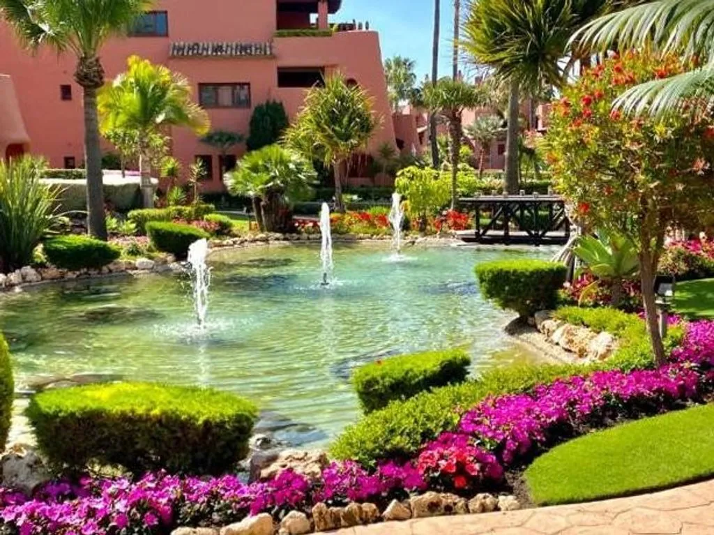 Aed - Ground Floor Beachfront Flat in Estepona
