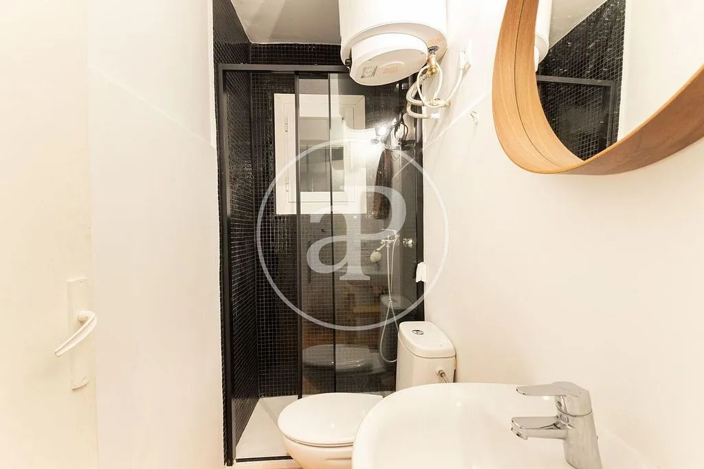 Salles de bain - Apartment with Balcony in Ponent
