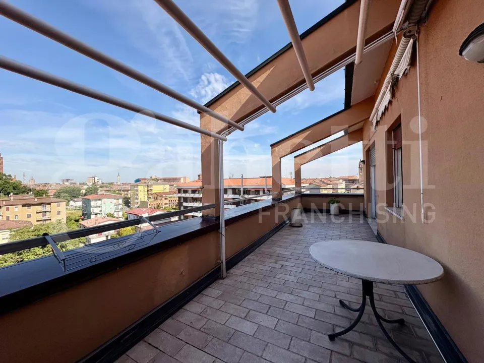 Terrass - Apartment with City View in Cremona