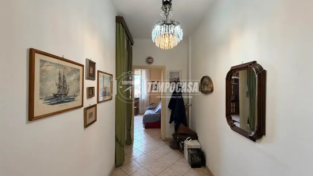 Esik - Quadruplex with Alpine View in Turin
