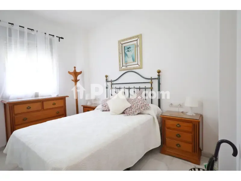 Chambres - Ground Floor Flat with Terrace in Carihuela