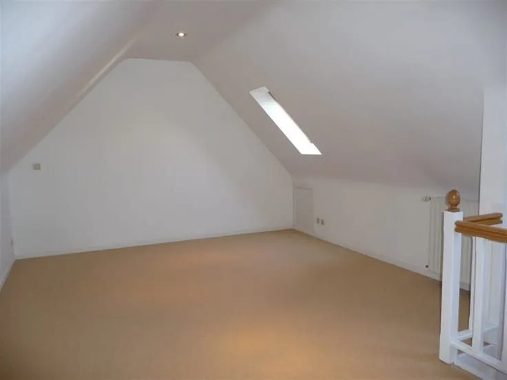 Pièces - Appartement avec Terrasse au Centre de Lasne