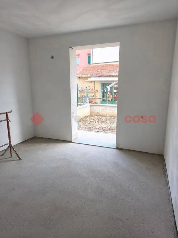 Toad - Luxury Flat with Private Garden in Campi Bisenzio