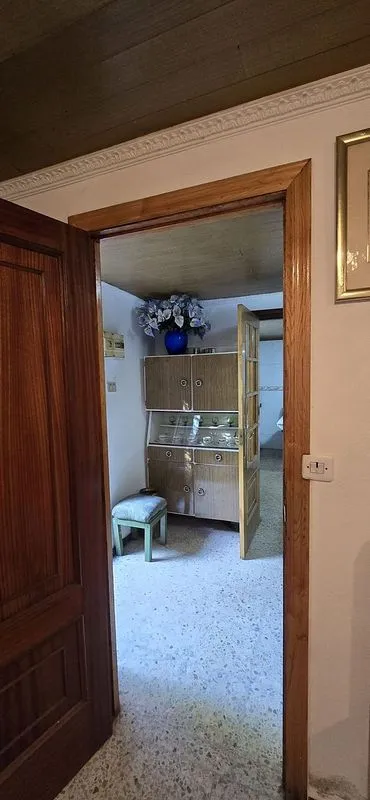 hallway_entrance