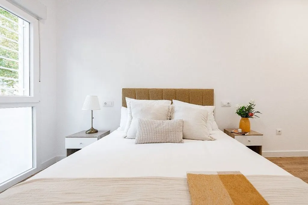 Bedrooms - Modern Flat with Lift in Sector Oficios