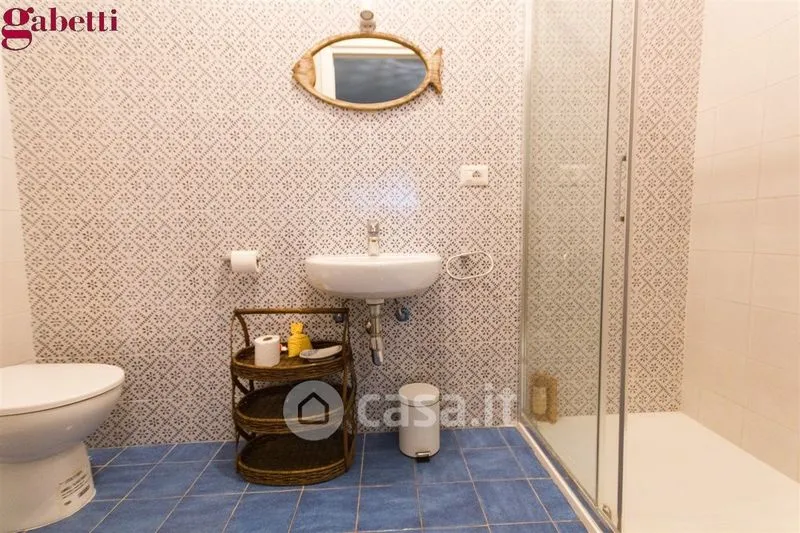 Bathrooms - Villa with Sea View in Monte Argentario