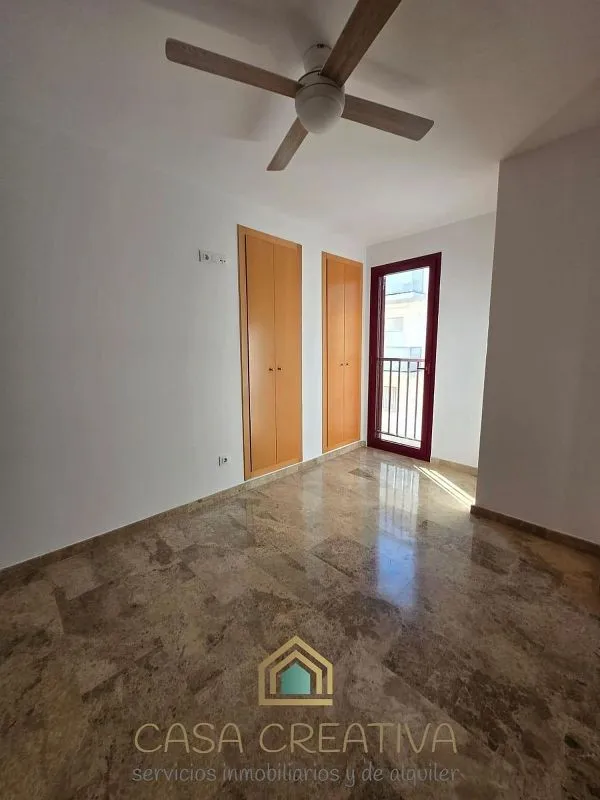 Rooms - Apartment with Balcony in Náquera