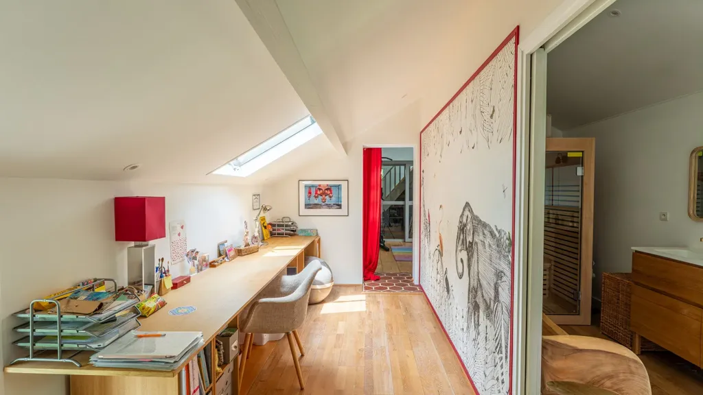 Bedrooms - Renaissance Mill with Equestrian Facilities near Paris