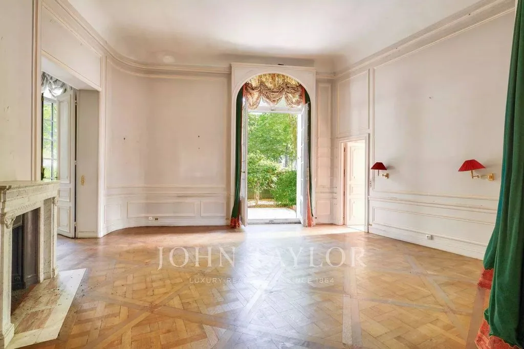 Séjour - Appartement Luxueux avec Jardin Privé à La Muette
