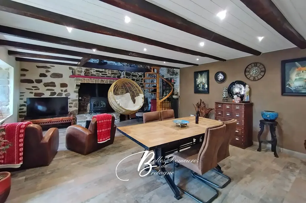 Salle à manger - Propriété avec Trois Longères et Piscine à Ria d'Etel