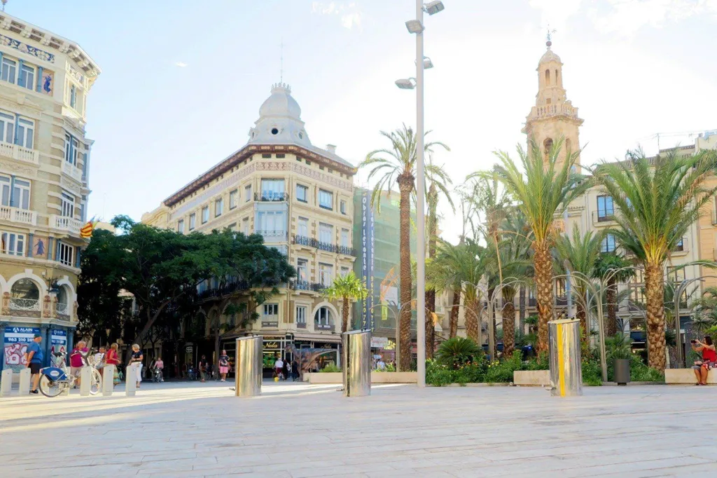 Commercial Space with Prime Location in Valencia