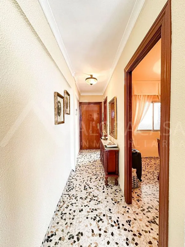 hallway_entrance
