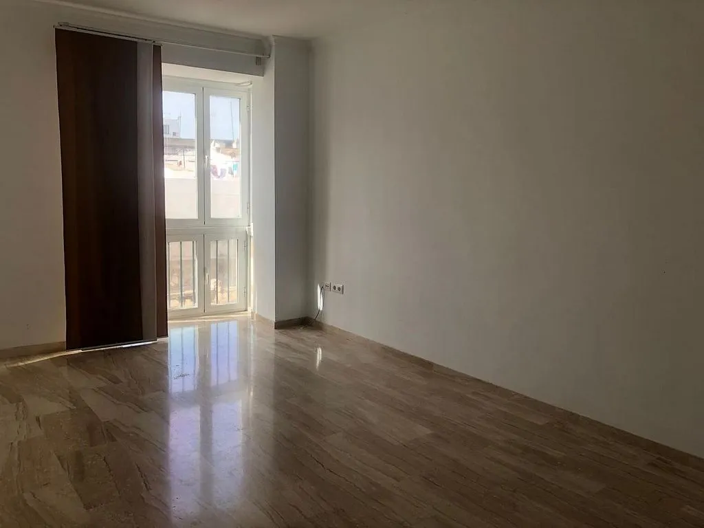 Toad - City Centre Flat with Balcony in Chiclana