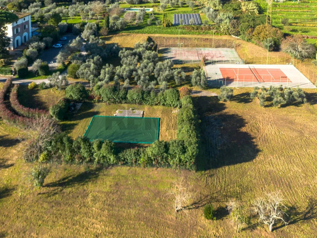 Vue aérienne - Rustic Casale with Tennis Courts near Lucca