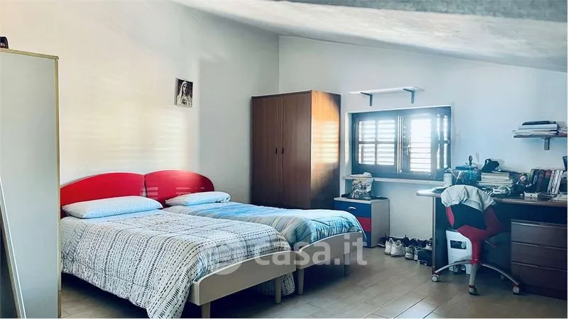 Dormitorios - Fully Renovated Villa with Balcony in Castrovillari