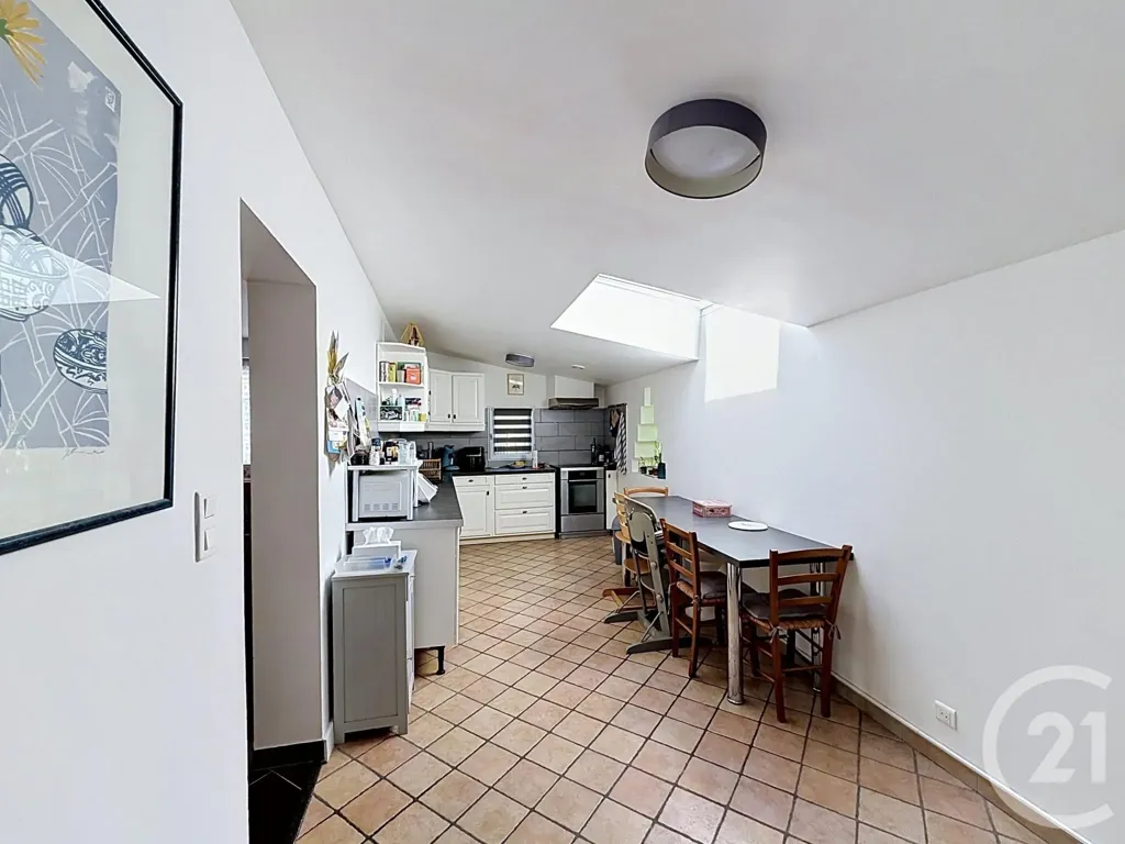 Kitchen - Spacious House with Garden in Chartres