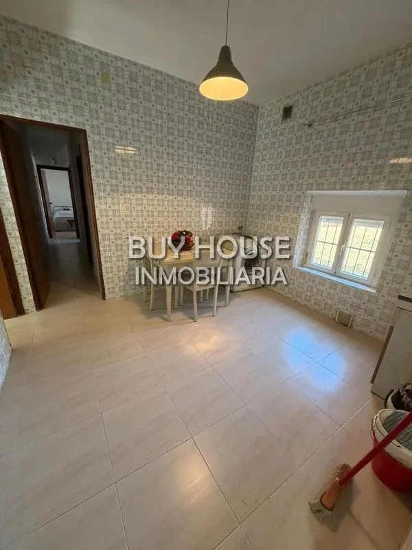 Salle à manger - Semi-detached House with Garage in Yeles
