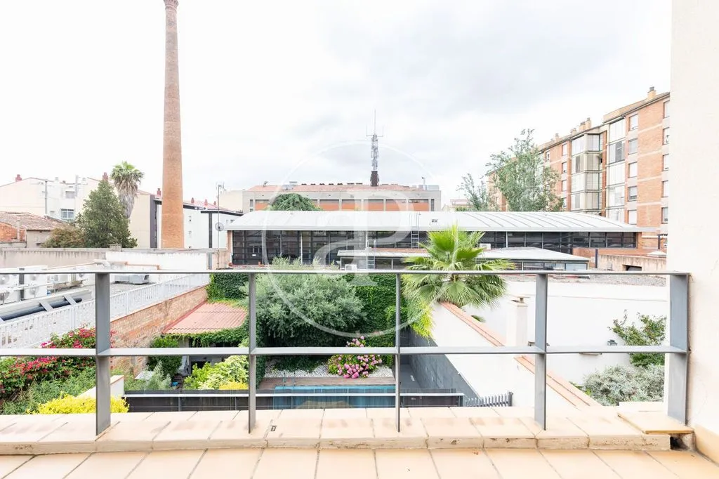 Terrasse - Luxury Townhouse with Pool in Sabadell Centre