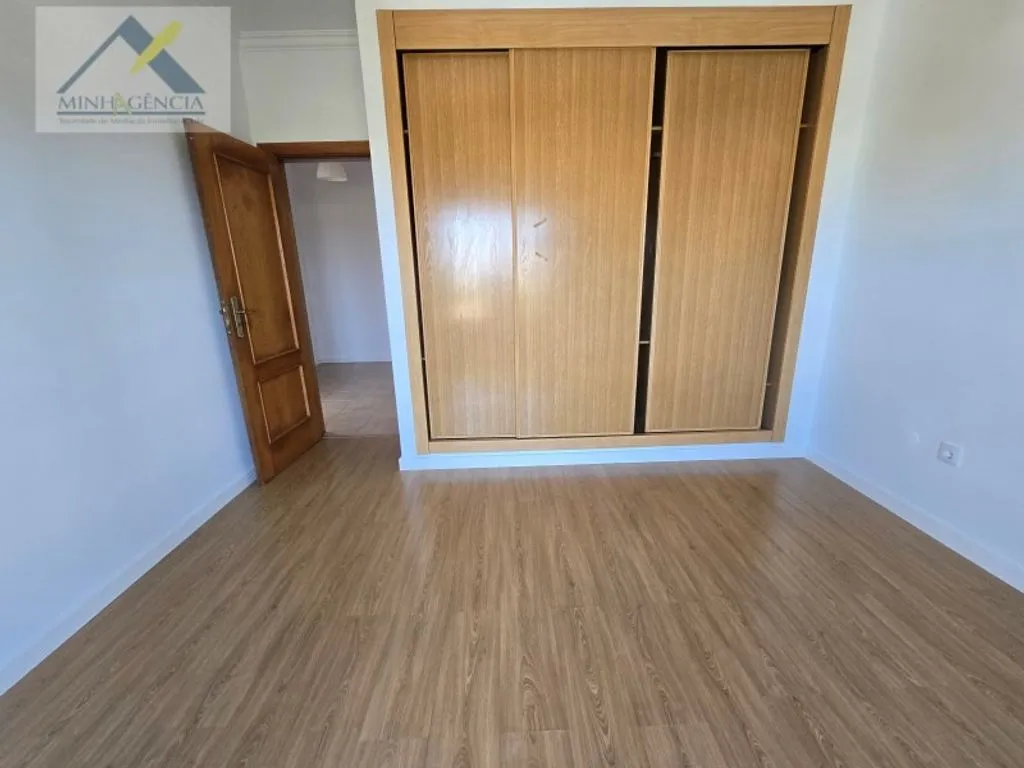 Toad - Luxury Semidetached House with Pool in Setúbal