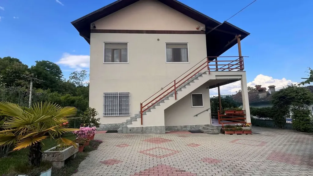 facade