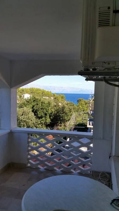 Terrasse - Family House with Sea View in Stari Grad