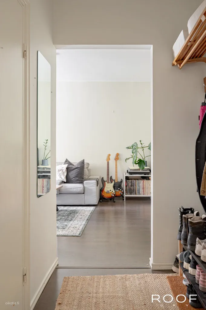 Entrée - Apartment with District Heating in Helsinki Old Town