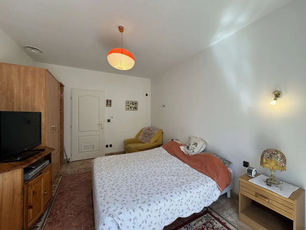 Chambres - Villa avec Piscine dans un Secteur Calme à La Grande-Motte
