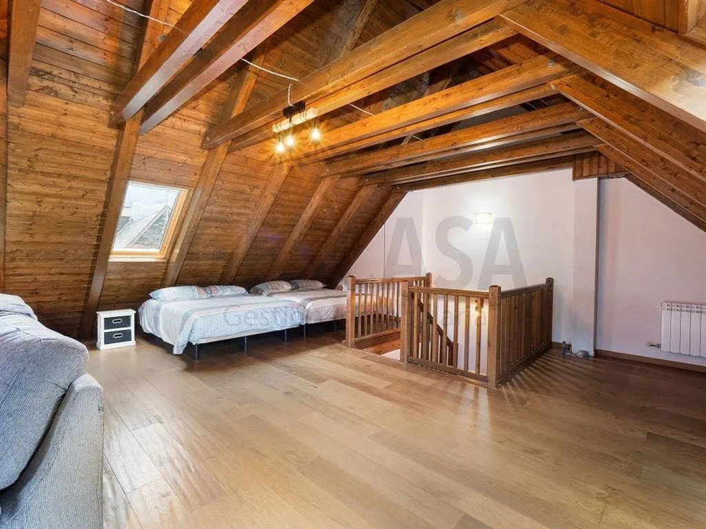 Pièces - Luxury Chalet with Central Location in Vielha