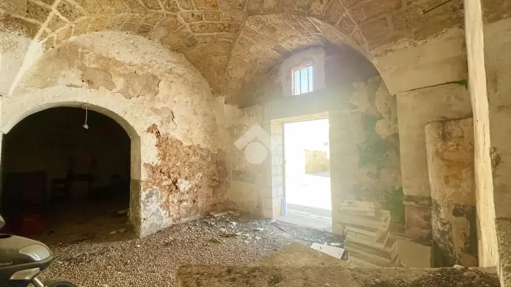 Pièces - Rustic House with Terraces in Ugento