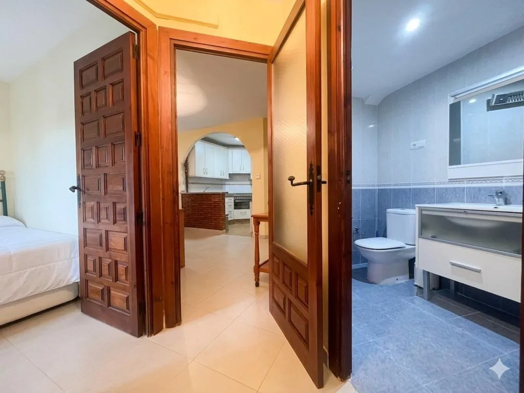 Chambres - Flat with Terrace in La Carihuela, Torremolinos