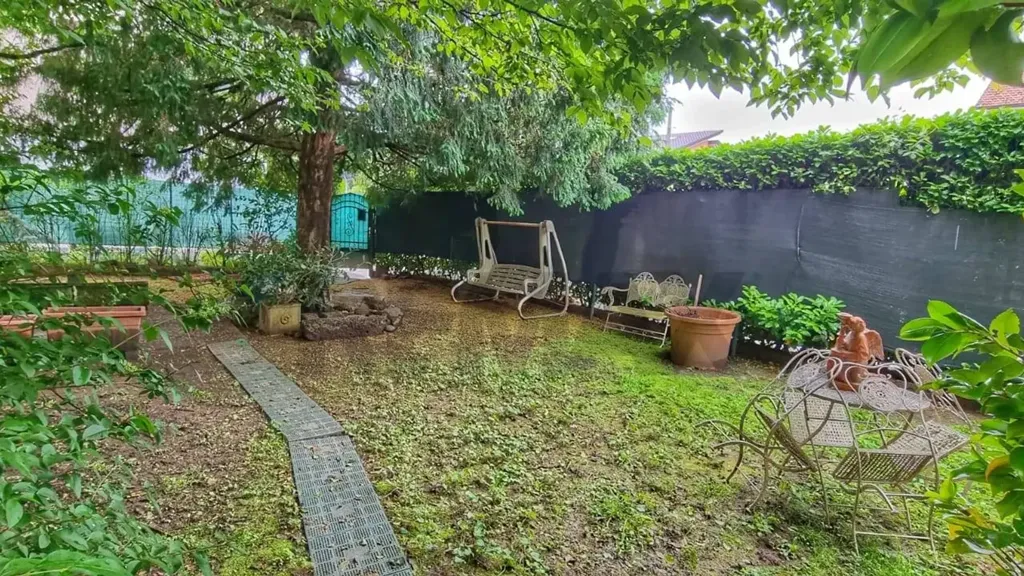 Garden - Developable Plot with Private Garden in Camparada