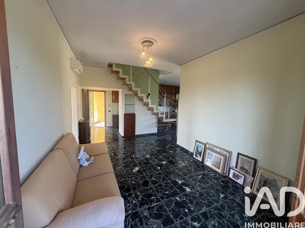 Elutuba - Attico with Panoramic View in Isolotto, Florence