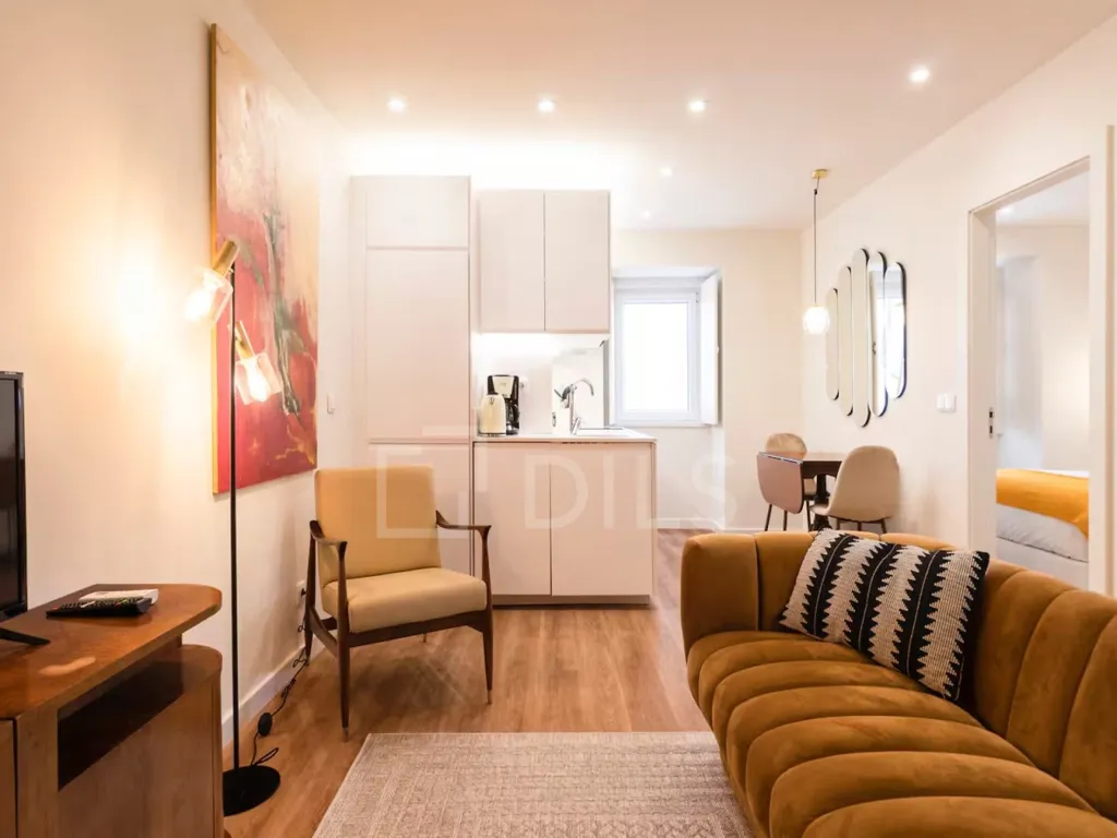 Elutuba - Luxury Flat with Investment Potential in Campo de Ourique