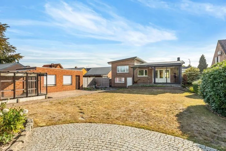 Jardin - Maison avec Terrasse et Jardin à Dessel