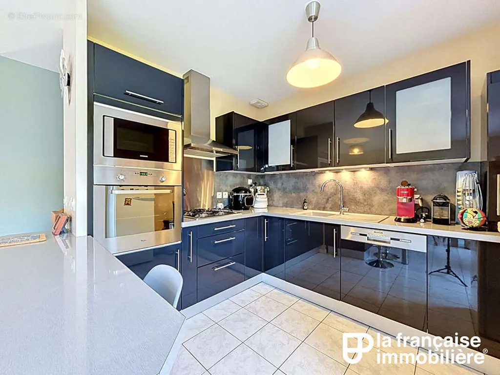 5-room house in Pace