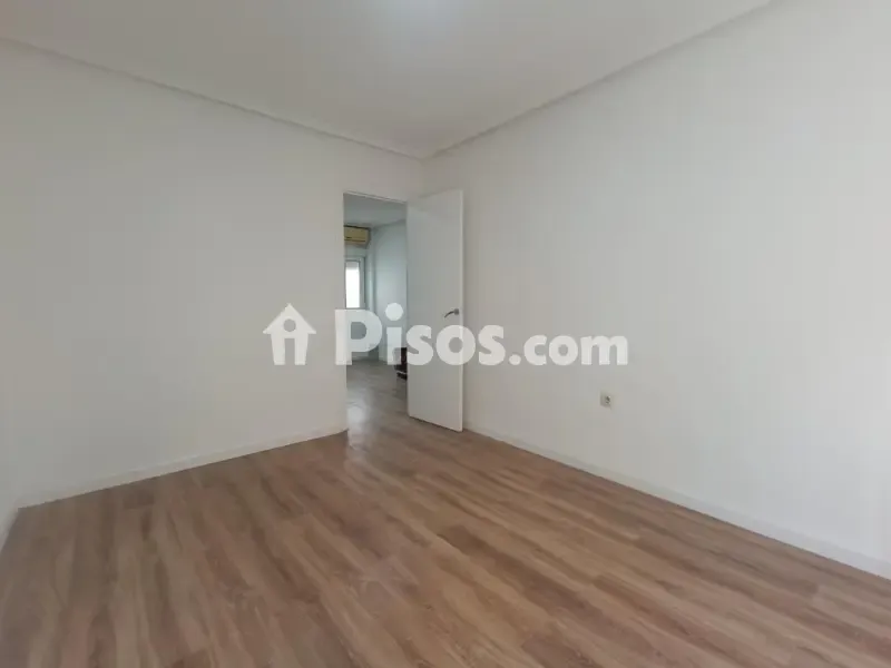 Rooms - Fully Renovated Flat with Terrace in Elda