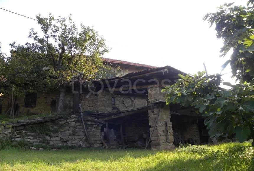 Välivaade - Traditional Langhe Rustico with Panoramic Terrace in Cortemilia