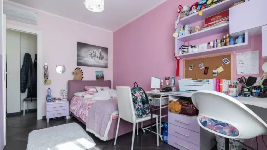 Magamistoad - Ground Floor Apartment with Garden in Cameri