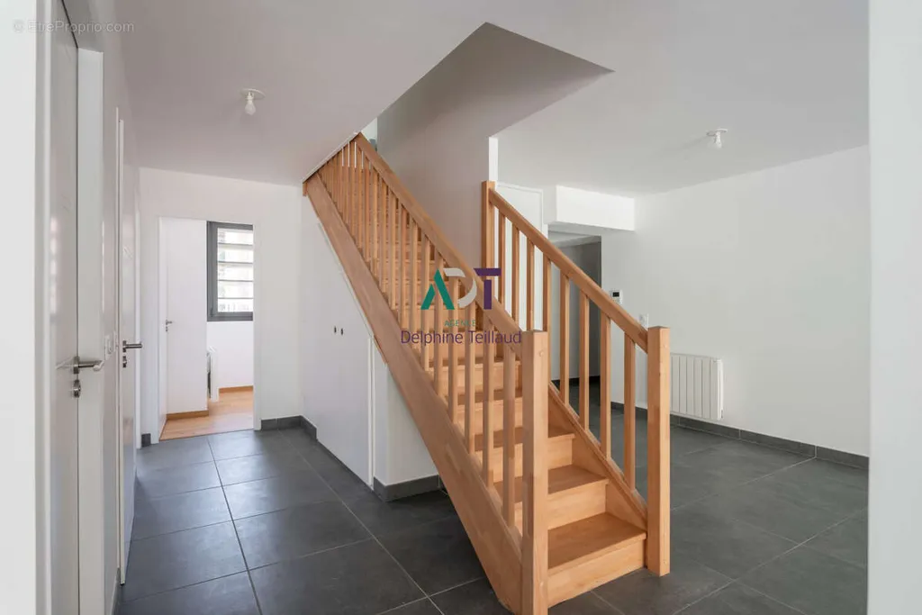 Toad - Duplex Apartment with Terrace in Uriage