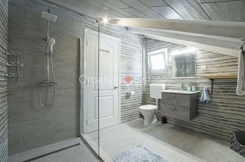 Salles de bain - Sea View House with Garden on Brač Island