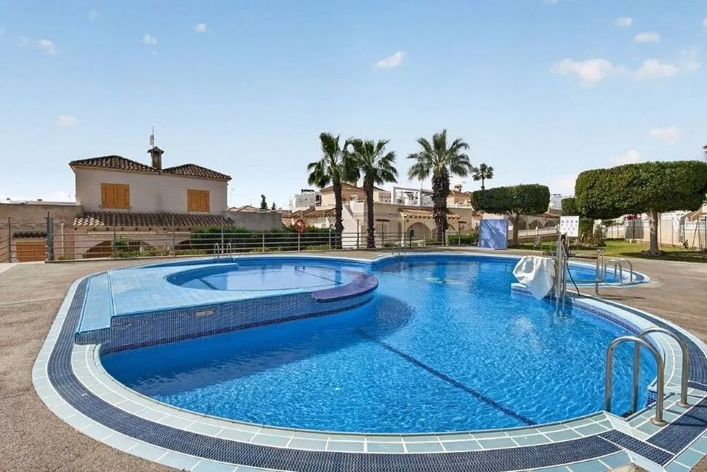 Pool - Terraced House with Pool in Torrevieja Centre