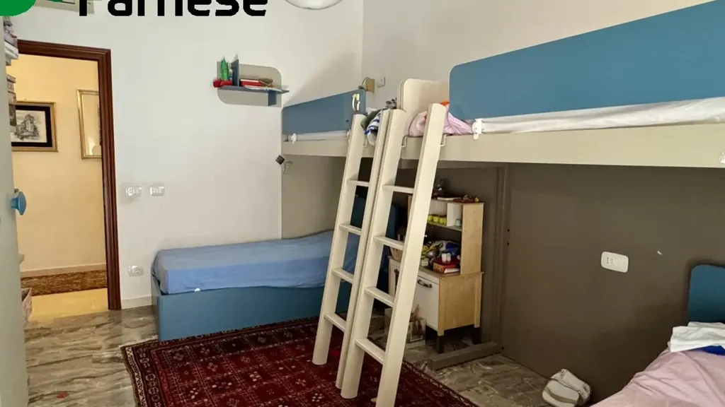 Chambres - Spacious Apartment in Piacenza's Historic Centre