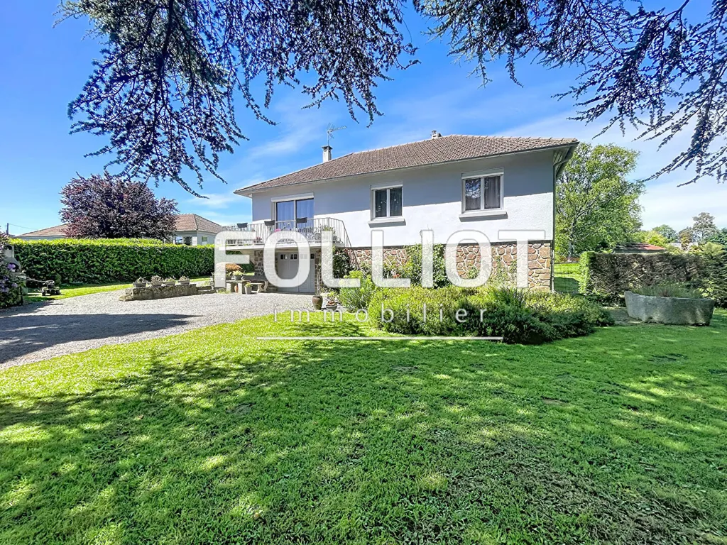 Jardin - Maison avec Terrain Constructible à Gavray