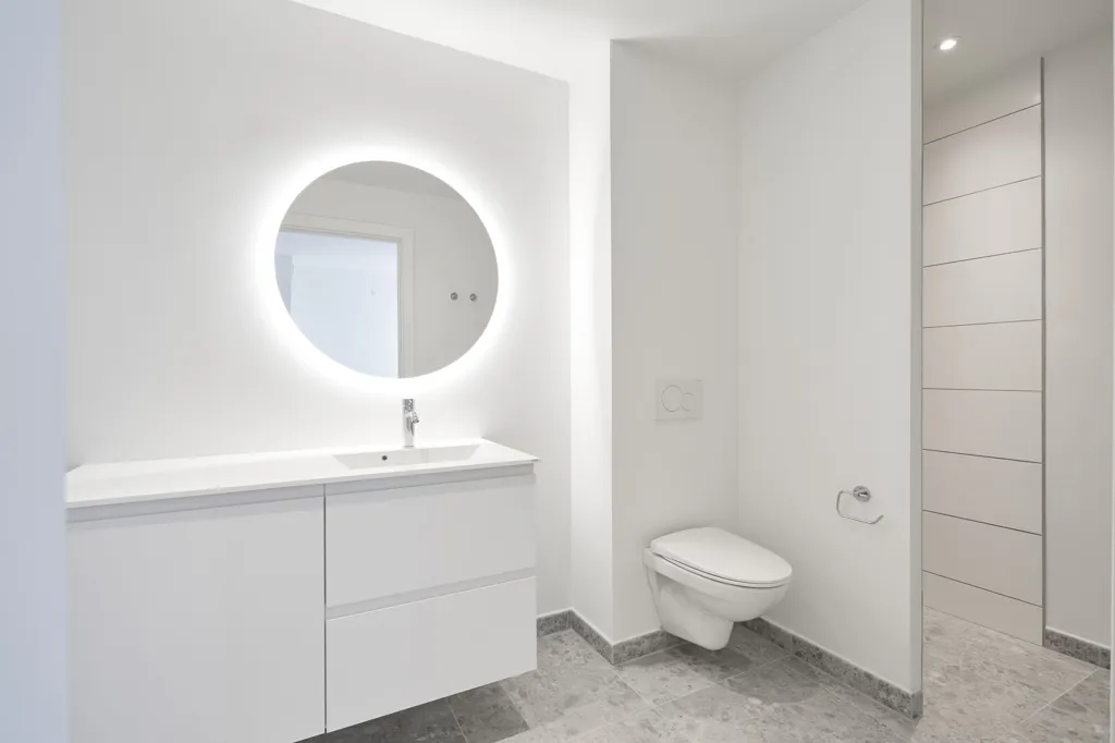 Salles de bain - Renovated Townhouse with Loft in Odense