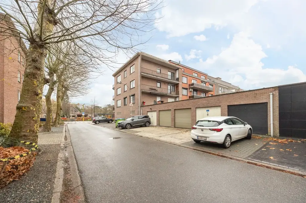 Extérieur - Pavillon commercial avec vue sur KLINA à Brasschaat