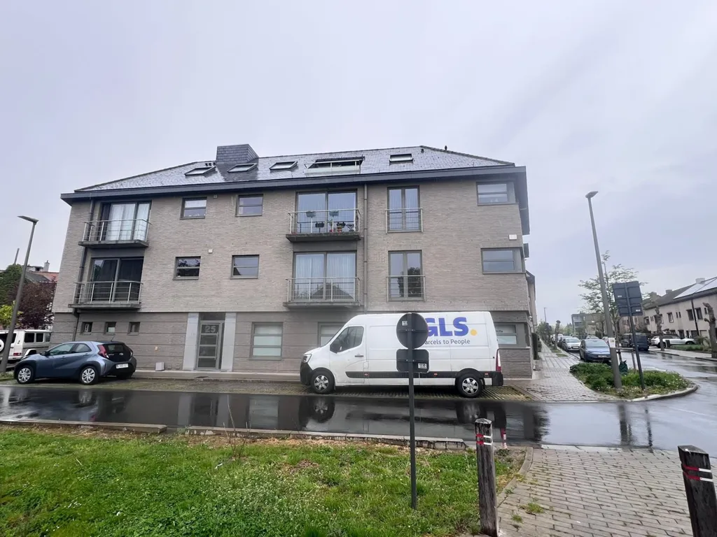 Välivaade - Bright Apartment with Park View in Vilvoorde