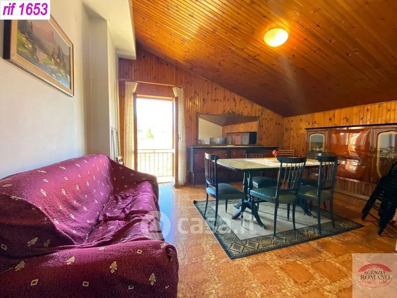 Elutuba - Triplex Villa with Panoramic View in Ponzone