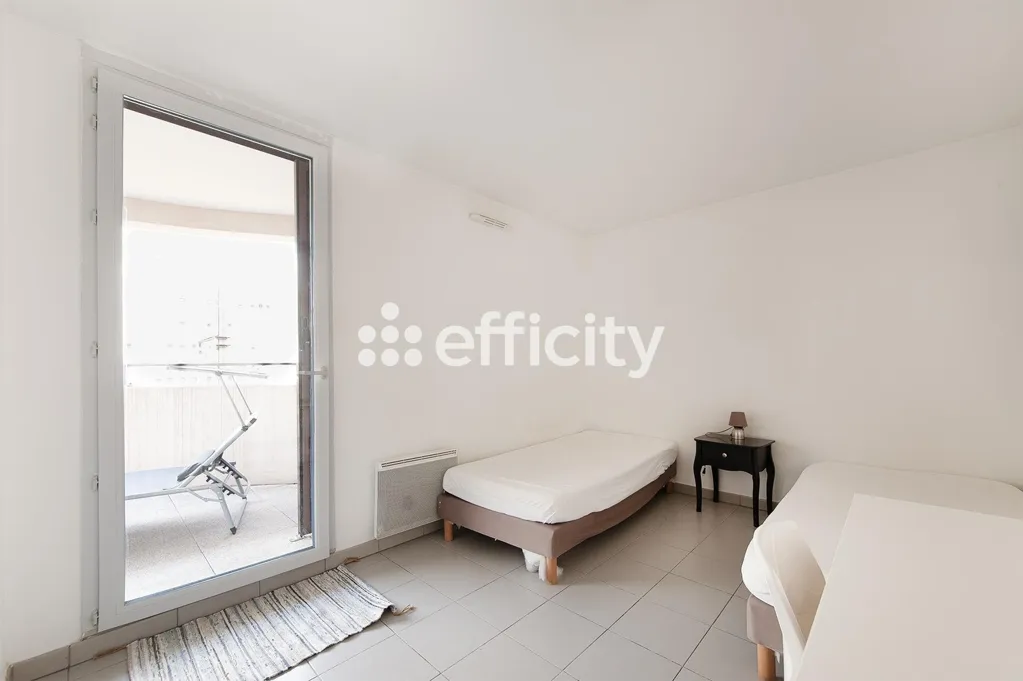 Chambres - Appartement avec Terrasse dans le Quartier Nouveau Saint-Roch à Montpellier