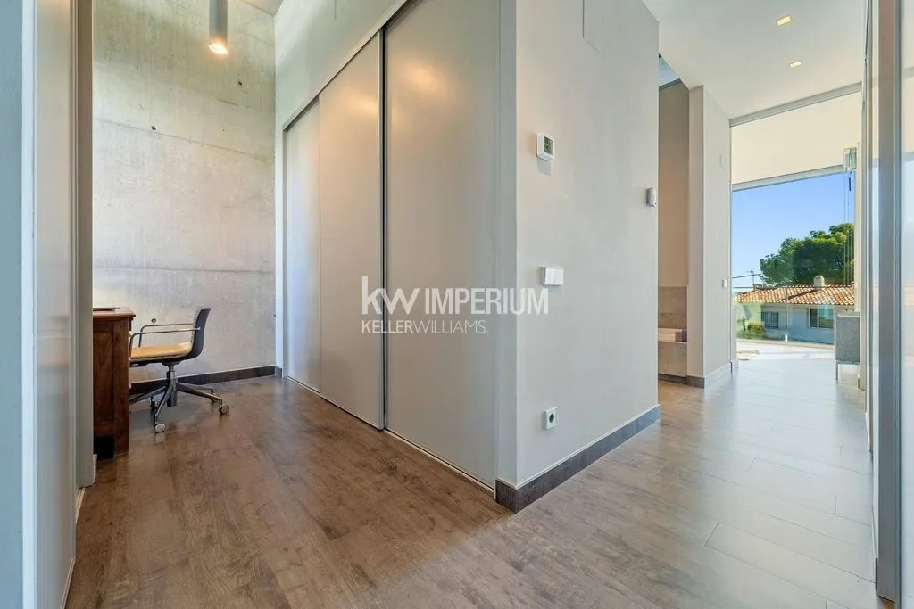 Esik - Luxury House with Sea View in Tarragona