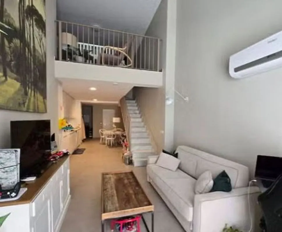Séjour - Duplex Apartment with Terrace in Carranque